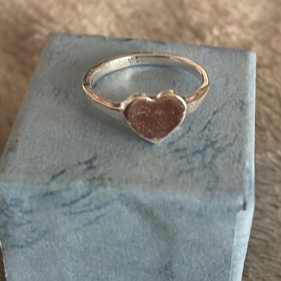 New Sterling Silver Handmade Bohemian Solid Heart Signet Minimalist Ring - Picture 3 of 6